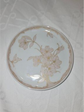 Martine pattern Butter pat or small plate